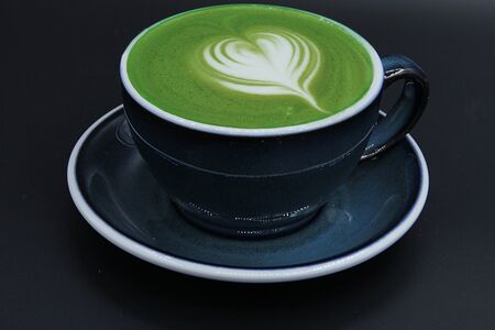 Матча-латте зеленая