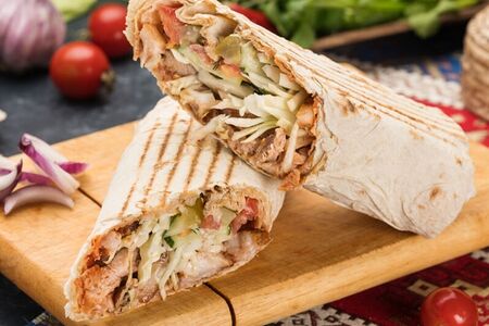 Шаурма куриная с сыром с картошкой