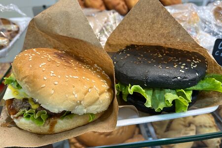 Бургер с телятиной