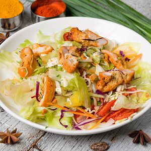 Тандури Чикен салат