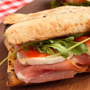 Սենդվիչ պրոշուտոյով