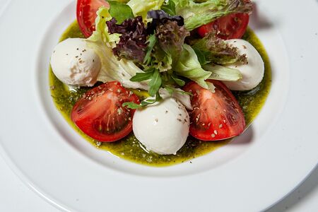 Салат Капрезе