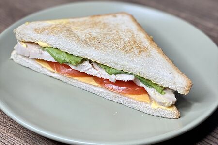 Сэндвич с нежной курочкой