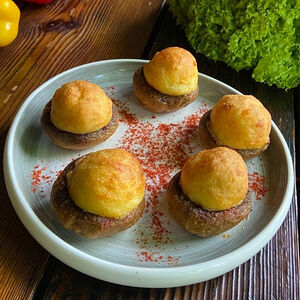 Шампиньоны с сыром