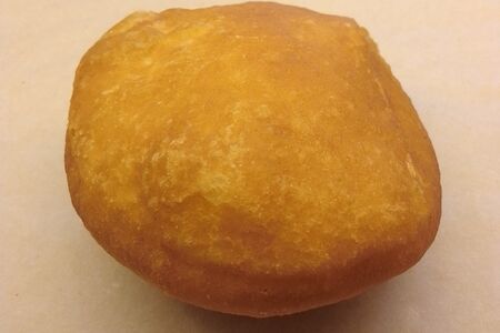 Жареный беляш с картофелем