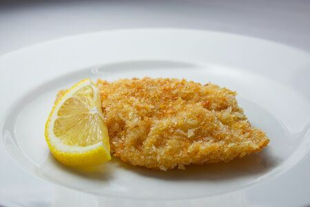 Филе хека в кокосовой стружке