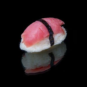 Суши Магура