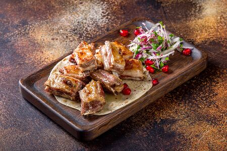 Шашлык из бараньих семечек