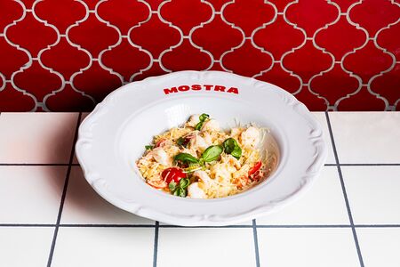 Орзо с тигровыми креветками