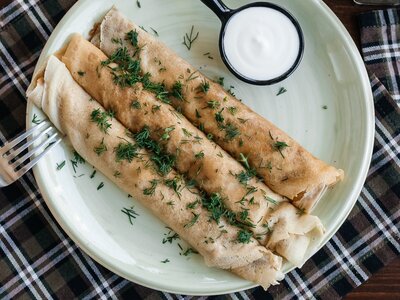 Блинчики с ветчиной и сыром
