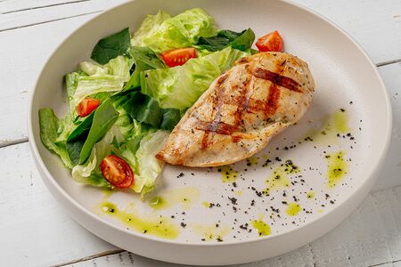 Куриная грудка с соусом Ранч  