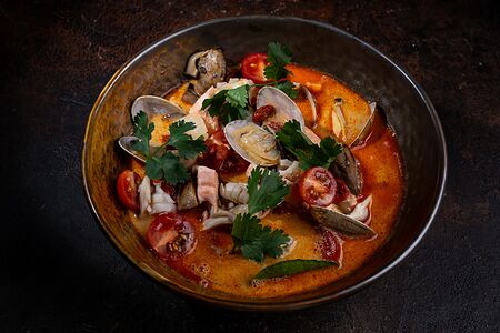 Том-ям Royal Thai