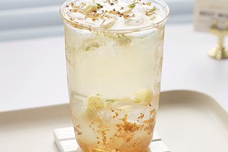 Холодный чай с османтусом и жасмином