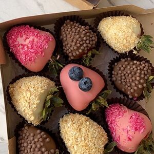 Клубника в бельгийском шоколаде 