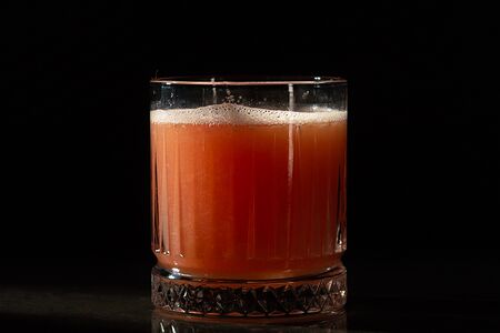 Свежевыжатый грейпфрутовый сок