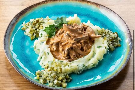 Бефстроганов из говядины 