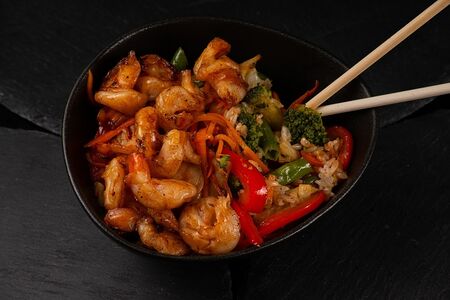 Рис с креветкой и овощами 