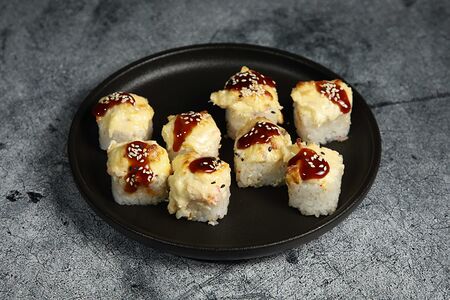 Запеченные роллы с креветками 