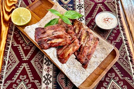 Свиные ребрышки на углях