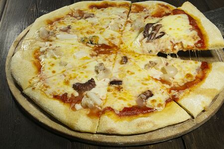 Пицца Морская