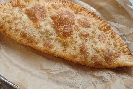 Чебурек с сыром