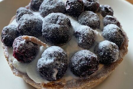 Тарталетка с голубикой