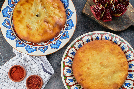 Пирог с сыром зеленью