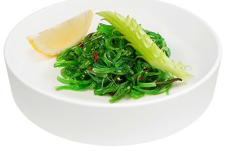 Чука с ореховым соусом