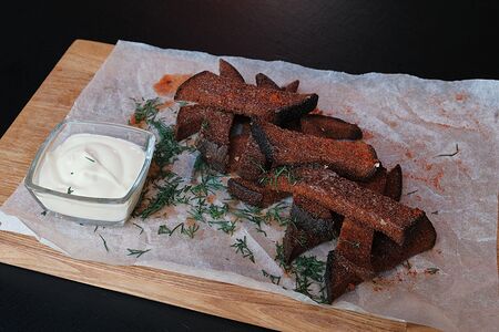 Гренки чесночные