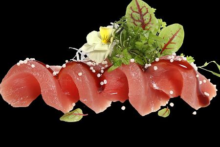 Сашими тунец