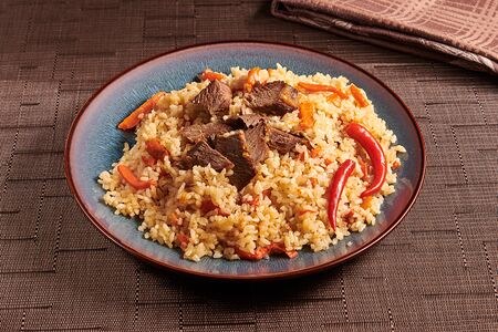 Туркменский плов с морковным салатом