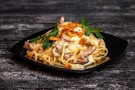 Паста с копченым мясом