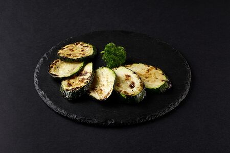 Цукини на углях