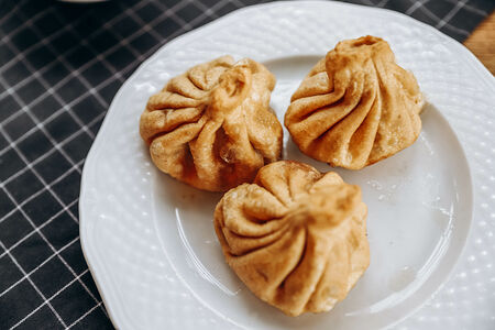 Жареные хинкали с говядиной