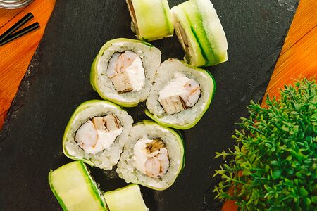 Фреш ролл с креветкой