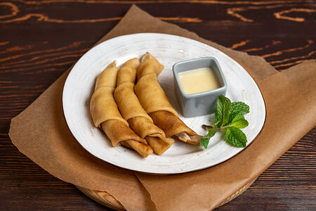 Блинчики со сгущенным молоком