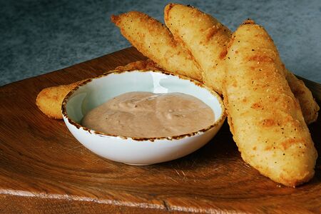 Стрипсы из цыпленка