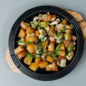 Жарёха с курицей и грибами