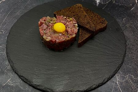 Тартар ди Манцо