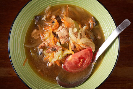 Суп с курочкой и легкими овощами