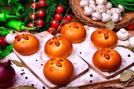 Пирожок с грибами