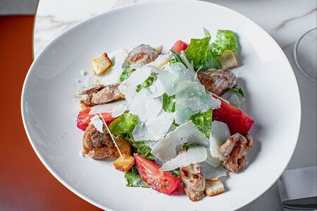 Цезарь с курицей