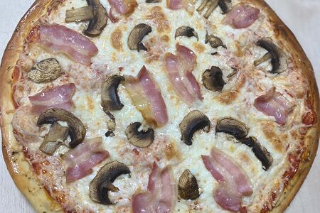Пицца Ветчина и грибы
