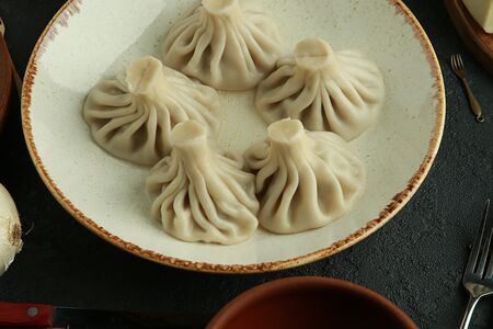 Хинкали с говядиной и бараниной