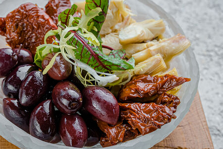 Закуска к вину