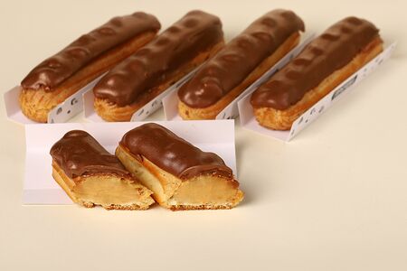 Эклер Сникерс