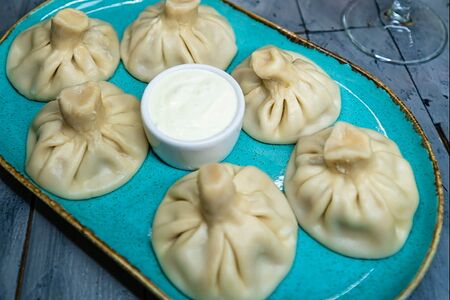 Хинкали с сыром сулугуни