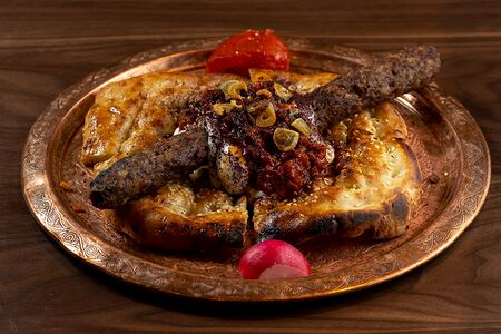 Кебаб с сумахом (Sumakli Kebap)