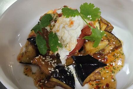 Хрустящие баклажаны со страчателлой