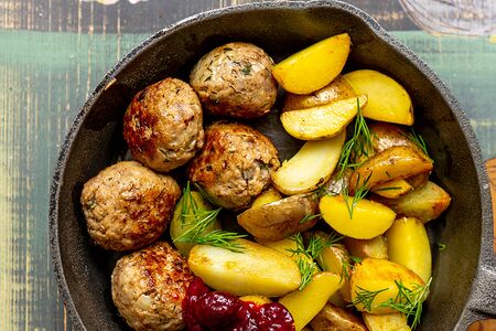 Митболы с молодым картофелем
